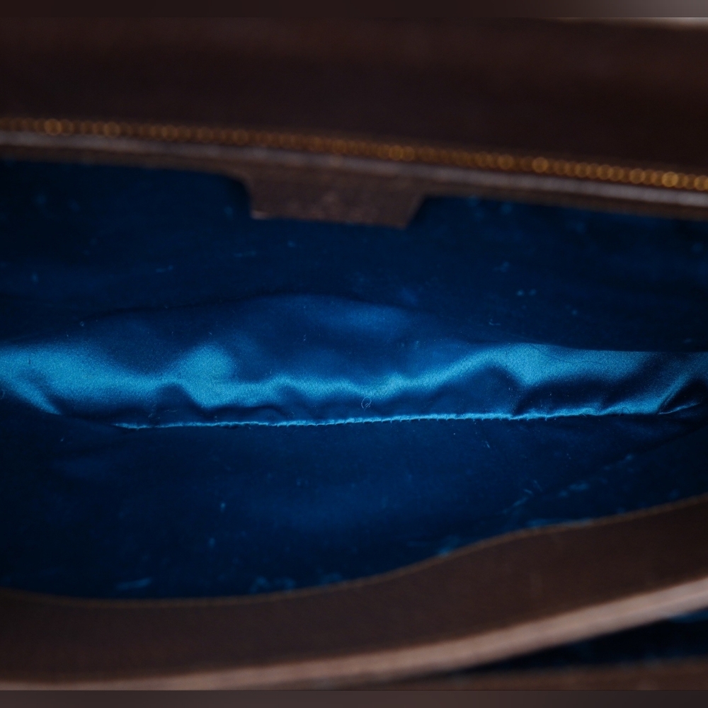 Gucci Beige Monogram Shoulder Bag with Green and Red Web Stripe - Picture 15 of 16